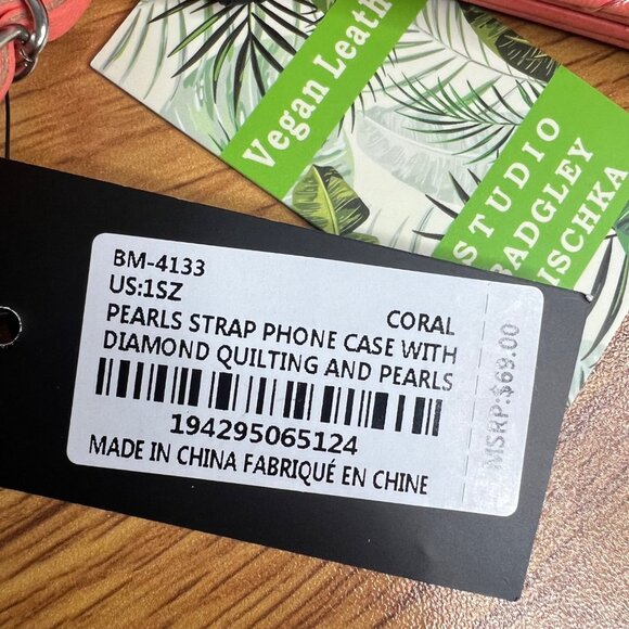 Badgley Mischka Pearl Strap Phone Case Crossbody Diamond Quilting Coral NWT - Picture 2 of 7